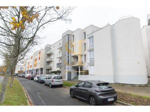 Appartement 3 pièces à Savigny-le-temple (77176)