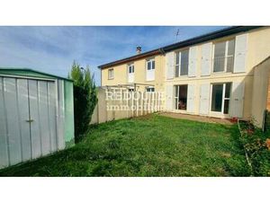 Proche Reims  à Bétheny Maison 3 chambres  jardin et garage