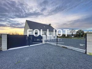 A vendre : Maison à Notre-Dame-de-Cenilly.