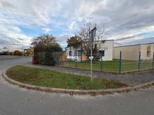 Vente locaux professionnels 120 m² à Cholet (49300)  170 000 €