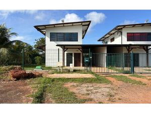 Location maison  95.6 m² T-4 à Cayenne  1 885 €