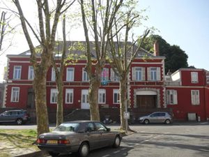 Vente immeuble 731 m² à Bruay-la-buissiere (62700)  800 800 €