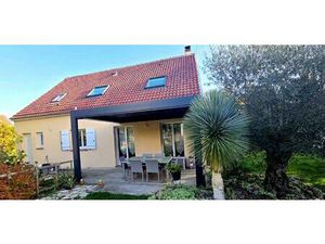 Charmante maison familiale de 120m2 à Garancière (proche Thoiry)