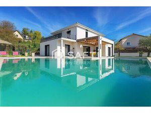 Villa contemporaine de 217 m² avec piscine en L — calme  élégance et confort absolu