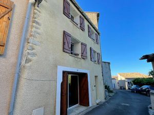 Maison de village T5 de 98m² sur trois niveaux avec vue dégagée à Preixan  près de Carcass