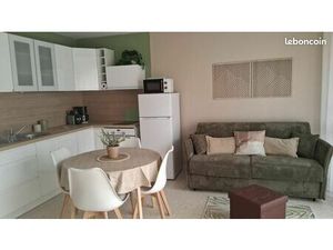 T2 meublé de 31m2 parking sécurisé loggias wifi clim