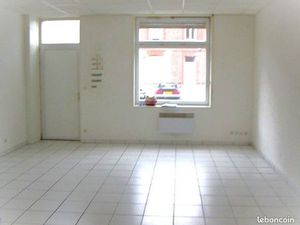 ? Appartement de 53 m² rez de chaussée — 2 chambres