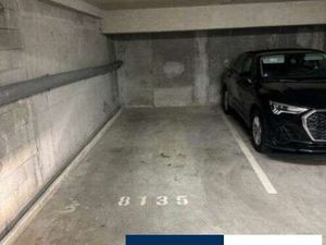 Vente Garage et parking à Saint-Sébastien-Sur-Loire Martellière (44230) : à vendre / 12m² 