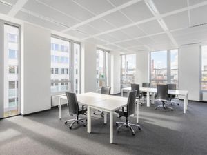 Location meublée locaux professionnels 30 m² à Echirolles (38130)  1 298 €