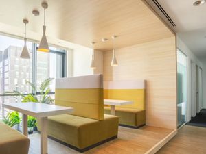 Location meublée locaux professionnels 5 m² à Echirolles (38130)  119 €