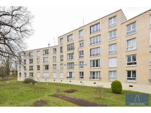 Vente appartement 1 pièce 28 m² à Le Vésinet (78110)  175 000 €