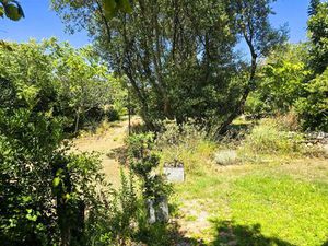 Dans une impasse au calme  villa d'architecte T5 de 154m2 sur un terrain de 1222m2