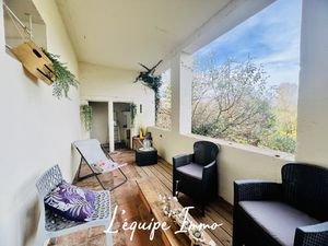 APPARTEMENT T3 AVEC TERRASSE ET GARAGE CENTRE VILLE