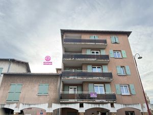 LE PEAGE DE ROUSSILLON!! Appartement 84 m2 habitables enviro