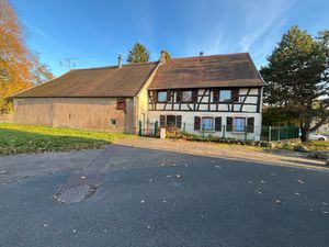 Superbe maison à colombages au coeur de Neunkirch