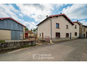 Maison ancienne en pisé avec Grange à réhabiliter