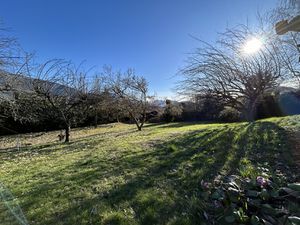 Terrain bien dimensionné en vente à Saint-Martin-D'Uriage