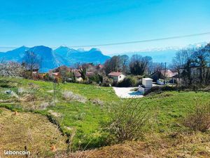 Terrain constructible et viabilisé à La Tour Sans Venin (Seyssinet-Pariset)