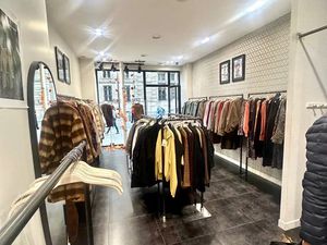 RIVOLI / HÔTEL DE VILLE - BOUTIQUE 60 m²