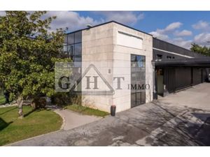 Entrepôt & bureaux 2596 m2