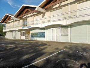 LOCAL COMMERCIAL - 320 m² - EMPLACEMENT STRATÉGIQUE