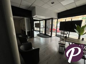 Local professionnel en centre-ville