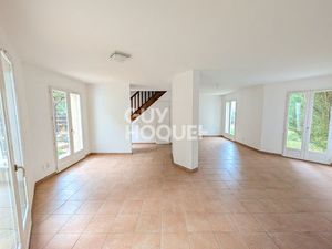 A LOUER MAISON 157m2 6 Pièces 4 chambres MAREIL MARLY