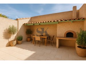 A VENDRE Maison de ville à rénover avec terrasse Saint-And