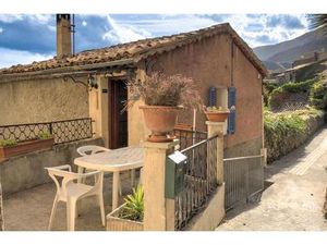 Maison de village 3 pièces avec jardin – Vue dégagée – Sigale