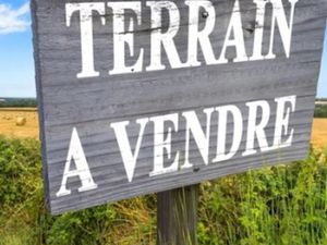 Terrain à vendre de 350 00 m² ETAIN (55)