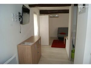 A louer plein centre ville du LUC STUDIO meublé avec Goût