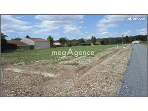 Terrain 1042 m² LOUZAC-SAINT-ANDRE
