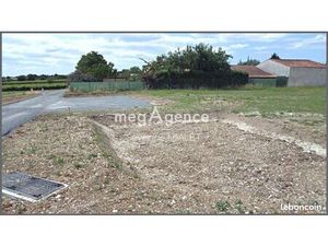 Terrain 1110 m² LOUZAC-SAINT-ANDRE