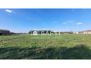 TERRAIN PLAT A BATIR 1418M²