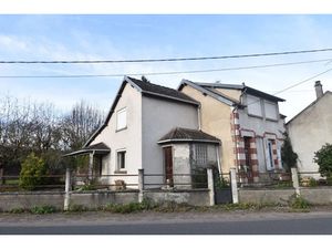 Vente maison 2 pièces à Cosne-Cours-sur-Loire (58200)  79 000 €
