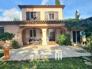 Maison 3 pièces / ~147 m² avec piscine – À proximité de Saint-Tropez