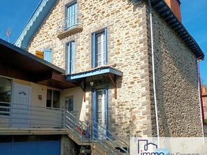 2Km Decazeville  Belle maison en pierre -200 m2-