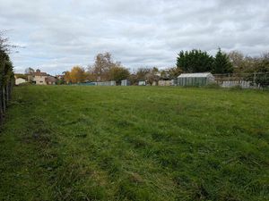 Vente terrain 825 m² Chazey-sur-Ain (01150)