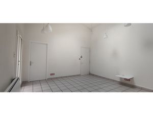 Bureaux 2 pièces 30 m² à louer civray 86400 ? | ERA Immobilier