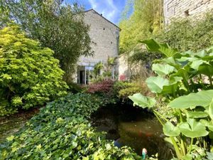 Vente propriété 6 pièces 162 m² à Juillac-le-Coq (16130)  199 000 €