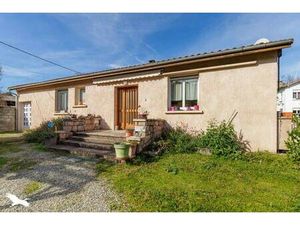 Vente maison 4 pièces 85 m² Castelnau-Durban (09420)