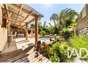 Vente Maison/villa 8 pièces  Réunion