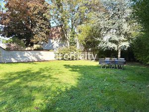 Maison 8 pièces - 250 m²