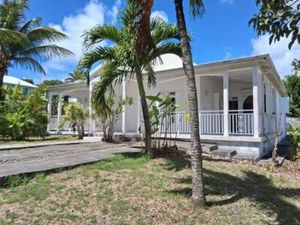 Charmante Villa T4 A Vendre SAINTE ANNE - GUADELOUPE  Guadeloupe
