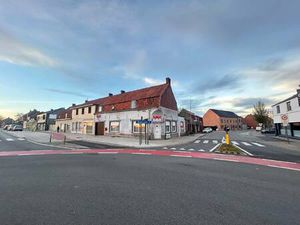 Commercieel te koop in Dadizele met 4 slaapkamers