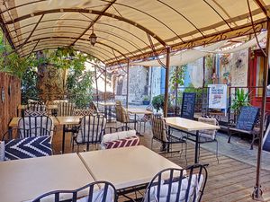 Murs commerciaux loués de 50.61m2 à acheter 139900 EUR à Pigna