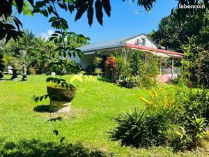 Maison 9 pièces 230 m²