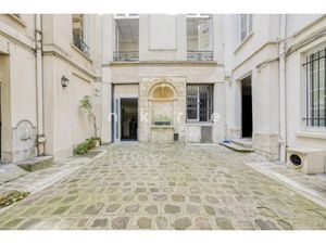 SAINT-MICHEL - SAINT GERMAIN  BUREAUX EN RDC