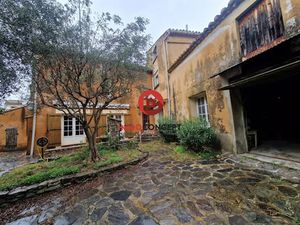 Vente maison 5 pièces 178 m² à Saint-Nazaire (30200)  238 000 €