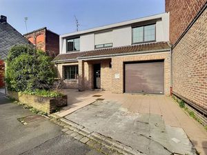 Vente maison 5 pièces 140 m² à Comines (59560)  280 000 €